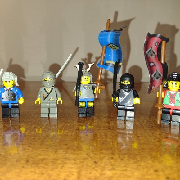 Like new rare Lego Ninja Warriors with original box retired 2001